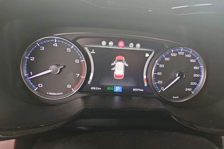 Used GAC Trumpchi GS8 2017 320T Two-Wheel Drive Luxury Smart Connectivity Version (7 Seats) Instrument Cluster