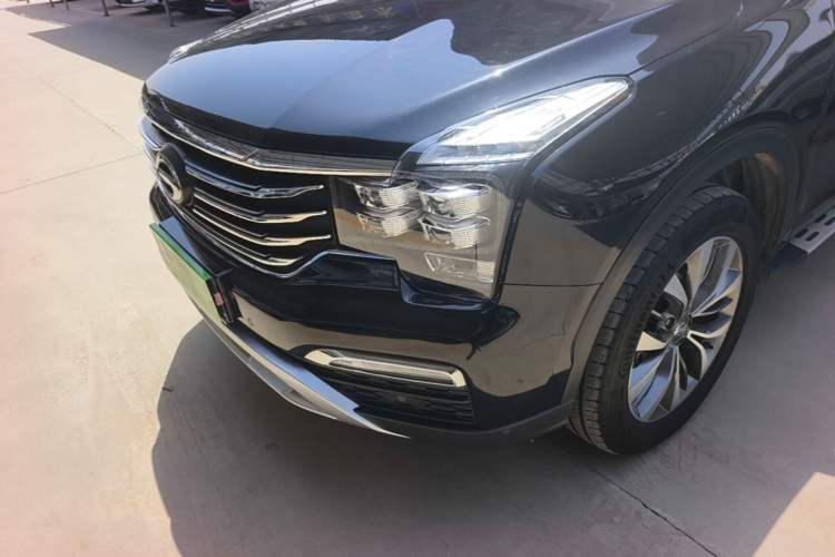 Used GAC Trumpchi GS8 2017 320T Two-Wheel Drive Luxury Smart Connectivity Version (7 Seats) Left Front Headlight