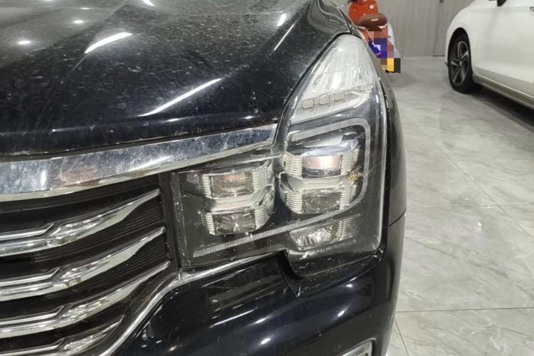 Used GAC Trumpchi GS8 2017 320T Two-Wheel Drive Luxury Smart Connectivity Version (7 Seats) Left Front Headlight