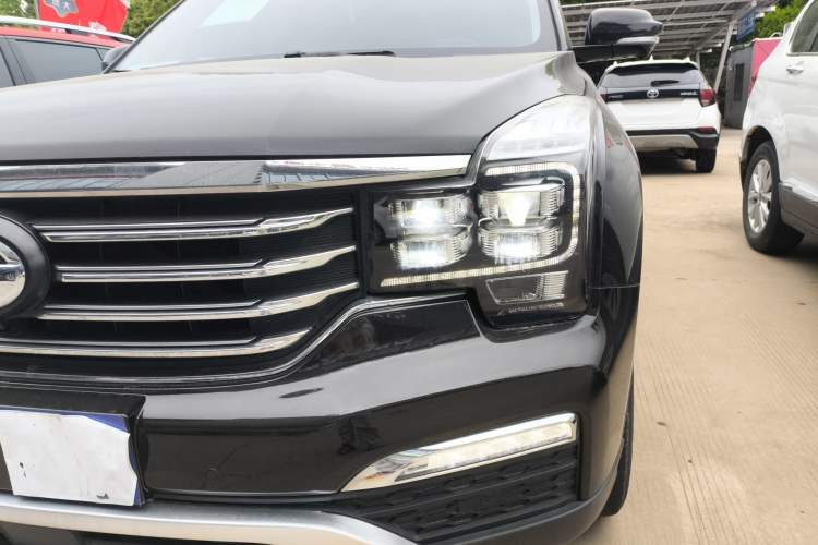 Used GAC Trumpchi GS8 2017 320T Four-Wheel Drive Luxury Smart Connectivity Version (7 Seats) Left Front Headlight