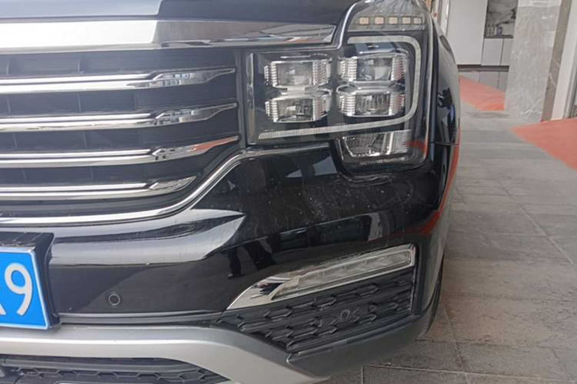 Used GAC Trumpchi GS8 2017 320T Two-Wheel Drive Luxury Smart Connectivity Version (7 Seats) Left Front Headlight