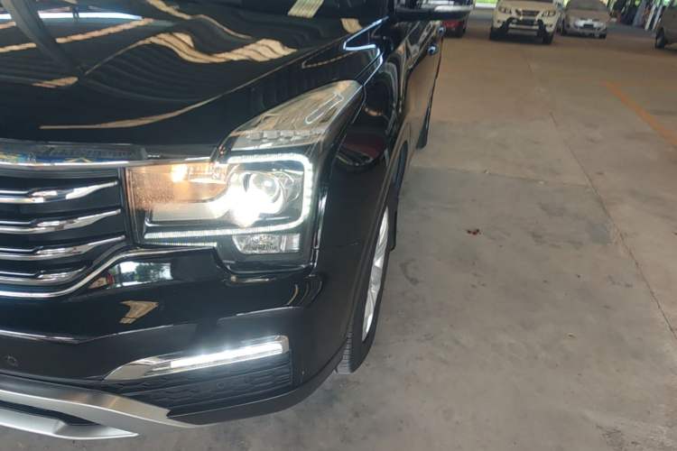 Used GAC Trumpchi GS8 2017 320T Two-Wheel Drive Luxury Edition (7 Seats) Left Front Headlight