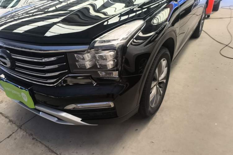 Used GAC Trumpchi GS8 2017 320T Two-Wheel Drive Luxury Smart Connectivity Version (7 Seats) Left Front Headlight