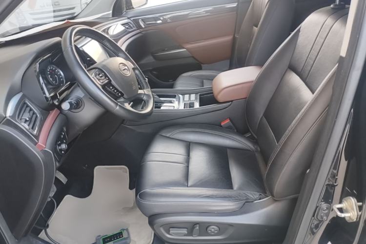 Used GAC Trumpchi GS8 2017 320T Two-Wheel Drive Luxury Smart Connectivity Version (7 Seats) Left Front Seat