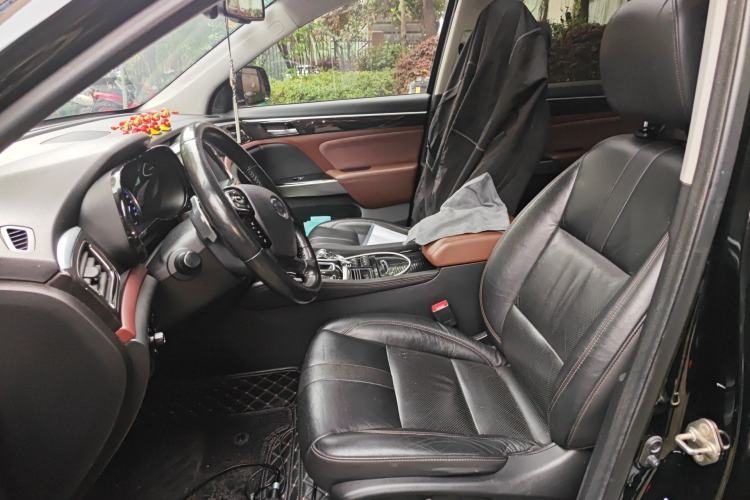 Used GAC Trumpchi GS8 2017 320T Two-Wheel Drive Luxury Smart Connectivity Version (7 Seats) Left Front Seat