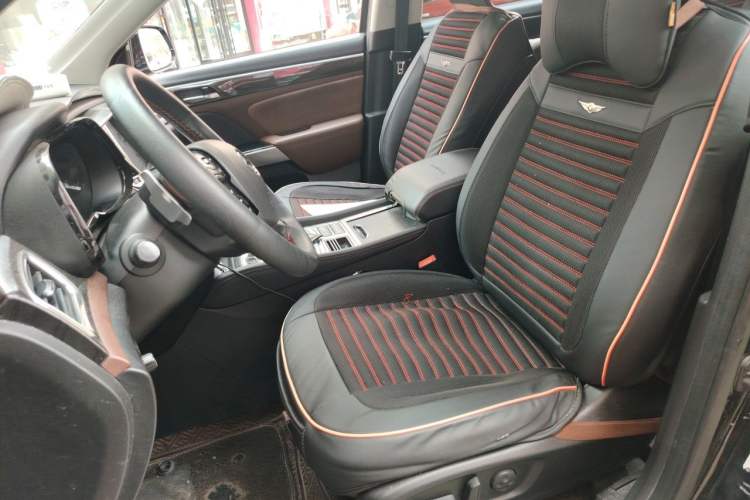Used GAC Trumpchi GS8 2017 320T Two-Wheel Drive Luxury Smart Connectivity Version (7 Seats) Left Front Seat