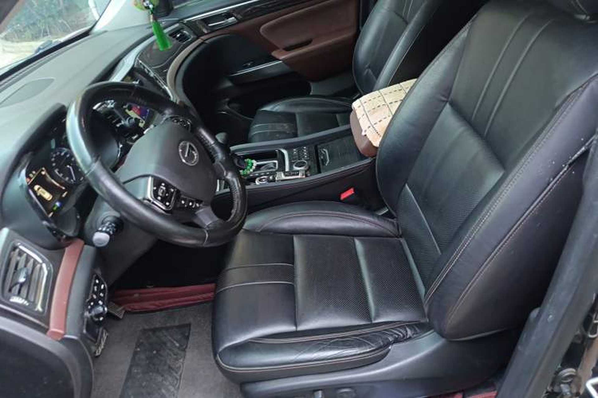 Used GAC Trumpchi GS8 2017 320T Four-Wheel Drive Luxury Smart Connectivity Version (7 Seats) Left Front Seat