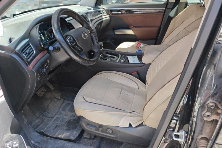 Used GAC Trumpchi GS8 2017 320T Four-Wheel Drive Luxury Smart Connectivity Version (7 Seats) Left Front Seat