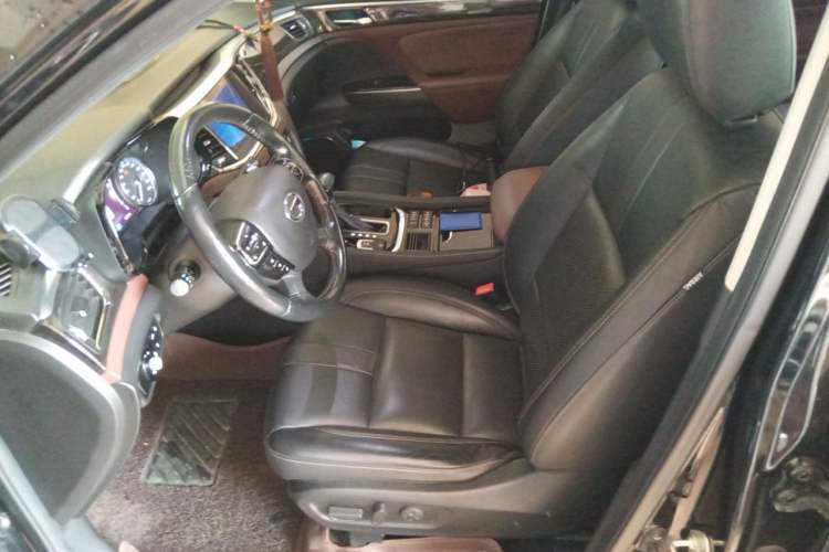 Used GAC Trumpchi GS8 2017 320T Two-Wheel Drive Luxury Smart Connectivity Version (7 Seats) Left Front Seat
