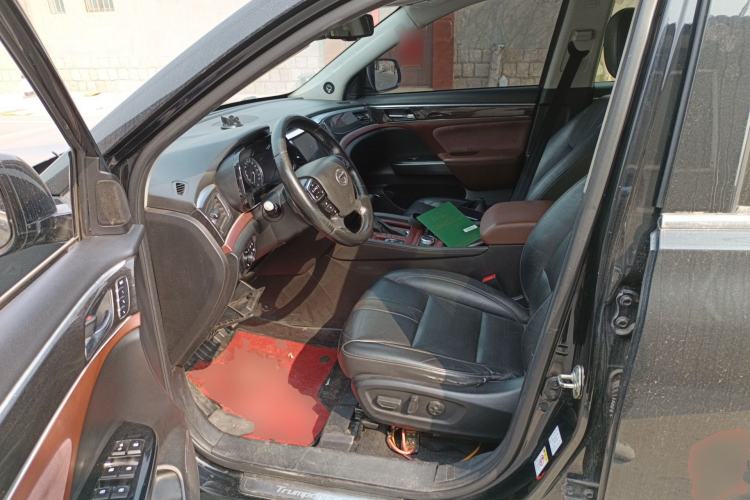 Used GAC Trumpchi GS8 2017 320T Four-Wheel Drive Luxury Smart Connectivity Version (7 Seats) Left Front Seat