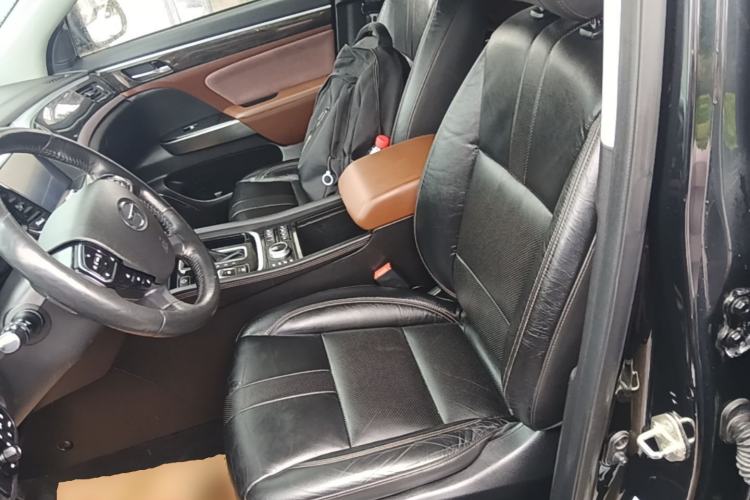 Used GAC Trumpchi GS8 2017 320T Four-Wheel Drive Luxury Smart Connectivity Version (7 Seats) Left Front Seat