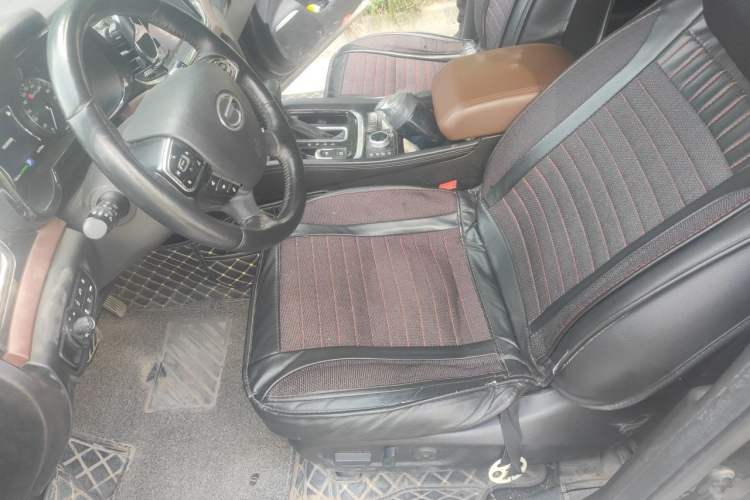 Used GAC Trumpchi GS8 2017 320T Four-Wheel Drive Luxury Smart Connectivity Version (7 Seats) Left Front Seat