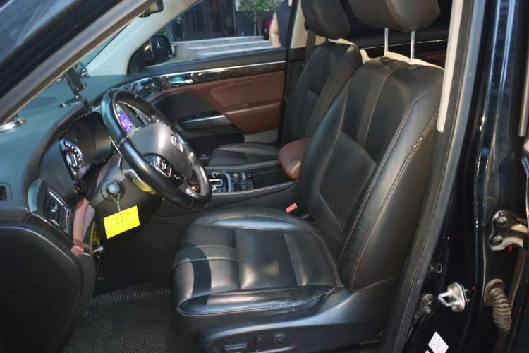 Used GAC Trumpchi GS8 2017 320T Two-Wheel Drive Prestige Version (7 Seats) Left Front Seat