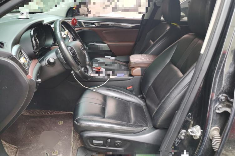 Used GAC Trumpchi GS8 2017 320T Two-Wheel Drive Luxury Smart Connectivity Version (7 Seats) Left Front Seat