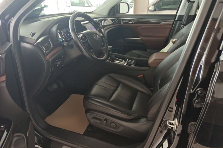 Used GAC Trumpchi GS8 2017 320T Two-Wheel Drive Luxury Smart Connectivity Version (7 Seats) Left Front Seat
