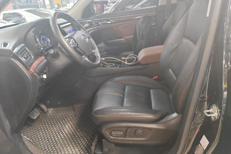 Used GAC Trumpchi GS8 2017 320T Two-Wheel Drive Luxury Smart Connectivity Version (7 Seats) Left Front Seat