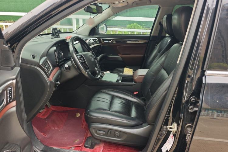 Used GAC Trumpchi GS8 2017 320T Two-Wheel Drive Luxury Smart Connectivity Version (7 Seats) Left Front Seat