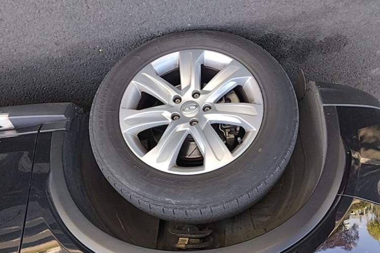 Used GAC Trumpchi GS8 2017 320T Two-Wheel Drive Luxury Edition (7 Seats) Left Front Wheel Hub