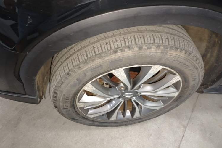 Used GAC Trumpchi GS8 2017 320T Two-Wheel Drive Luxury Smart Connectivity Version (7 Seats) Left Front Wheel Hub