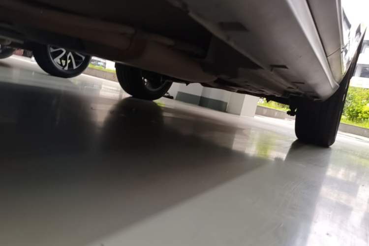 Used GAC Trumpchi GS8 2017 320T Two-Wheel Drive Luxury Smart Connectivity Version (7 Seats) Left Side Sill