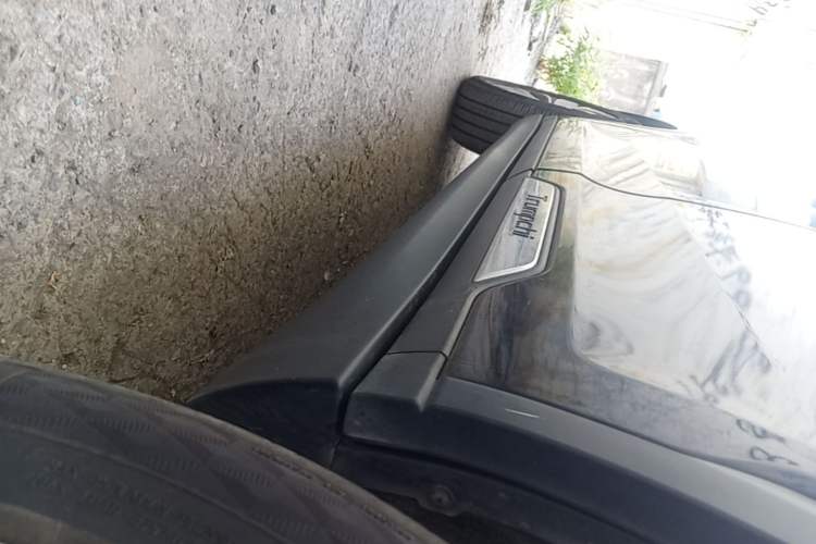 Used GAC Trumpchi GS8 2017 320T Two-Wheel Drive Luxury Smart Connectivity Version (7 Seats) Left Side Sill