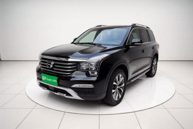 Ojetý GAC Trumpchi GS8 2017 320T Two-Wheel Drive Luxury Smart Connectivity Version (7 Seats)