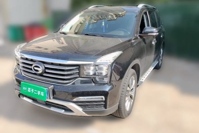 Ojetý GAC Trumpchi GS8 2017 320T Two-Wheel Drive Luxury Smart Connectivity Version (7 Seats)