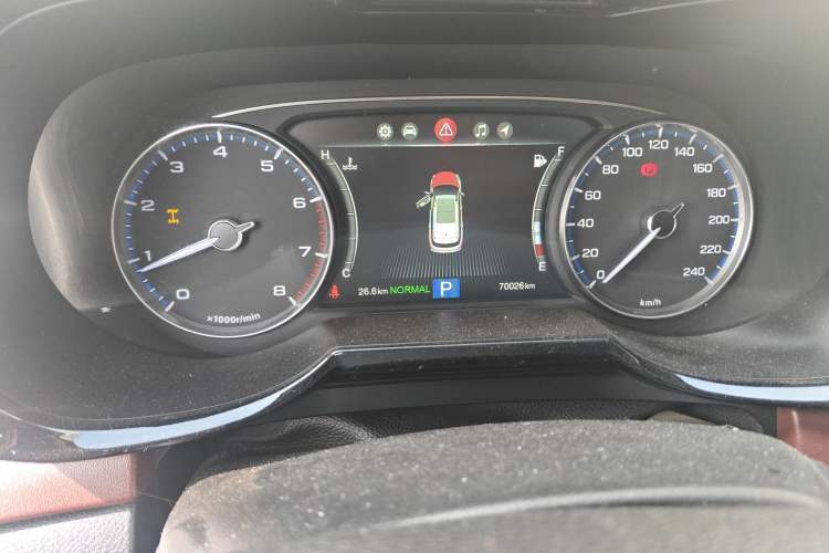 Used GAC Trumpchi GS8 2017 320T Four-Wheel Drive Luxury Smart Connectivity Version (7 Seats) Odometer Close Up