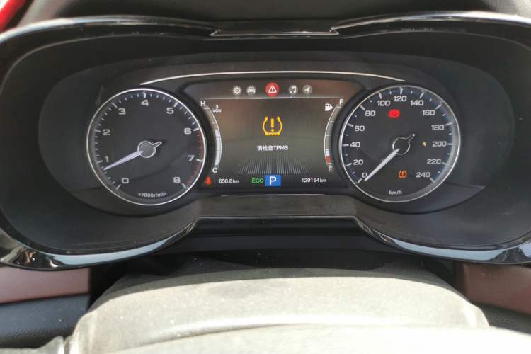 Used GAC Trumpchi GS8 2017 320T Two-Wheel Drive Luxury Smart Connectivity Version (7 Seats) Odometer Close Up