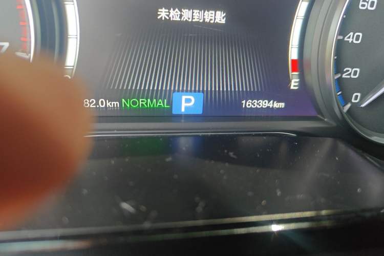 Used GAC Trumpchi GS8 2017 320T Two-Wheel Drive Luxury Smart Connectivity Version (7 Seats) Odometer Close Up