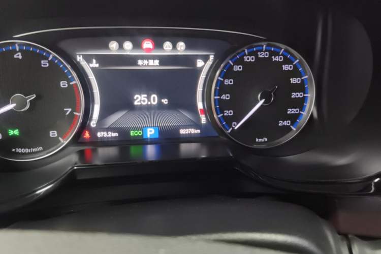 Used GAC Trumpchi GS8 2017 320T Two-Wheel Drive Luxury Smart Connectivity Version (7 Seats) Odometer Close Up