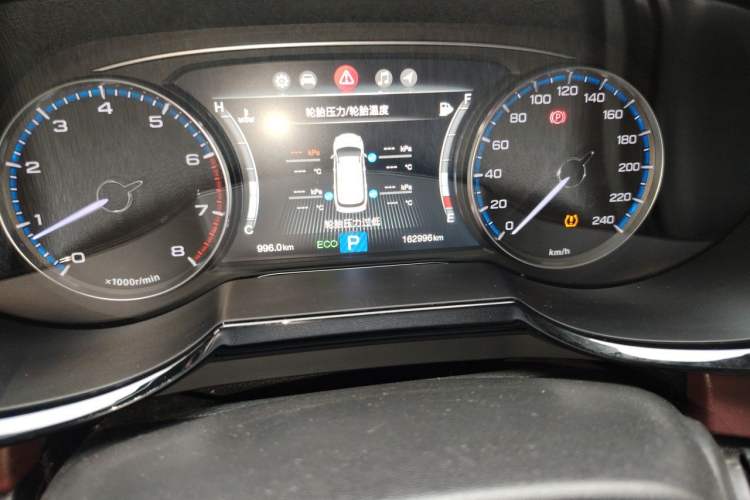 Used GAC Trumpchi GS8 2017 320T Four-Wheel Drive Luxury Smart Connectivity Version (7 Seats) Odometer Close Up