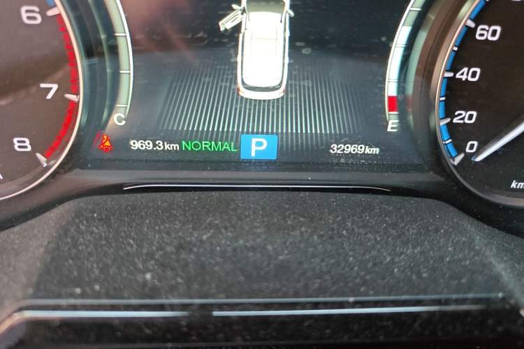 Used GAC Trumpchi GS8 2017 320T Four-Wheel Drive Luxury Smart Connectivity Version (7 Seats) Odometer Close Up