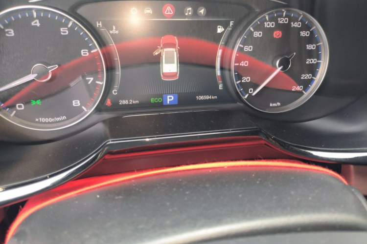 Used GAC Trumpchi GS8 2017 320T Two-Wheel Drive Luxury Smart Connectivity Version (7 Seats) Odometer Close Up