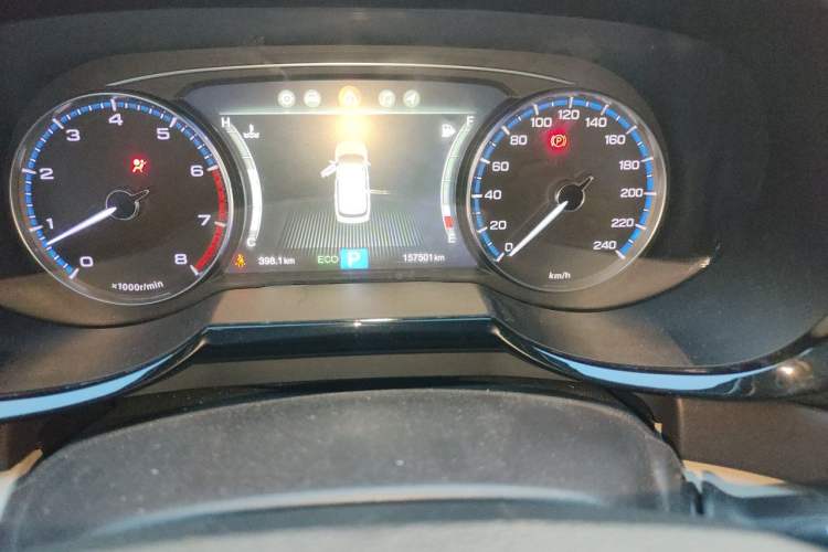 Used GAC Trumpchi GS8 2017 320T Two-Wheel Drive Luxury Smart Connectivity Version (7 Seats) Odometer Close Up