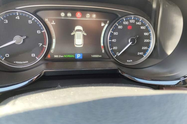 Used GAC Trumpchi GS8 2017 320T Two-Wheel Drive Luxury Smart Connectivity Version (7 Seats) Odometer Close Up