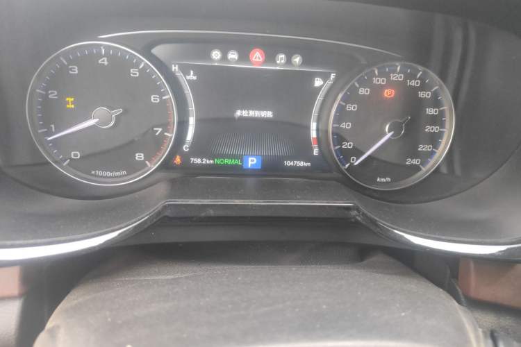 Used GAC Trumpchi GS8 2017 320T Four-Wheel Drive Luxury Smart Connectivity Version (7 Seats) Odometer Close Up