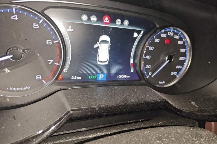 Used GAC Trumpchi GS8 2017 320T Two-Wheel Drive Luxury Smart Connectivity Version (7 Seats) Odometer Close Up
