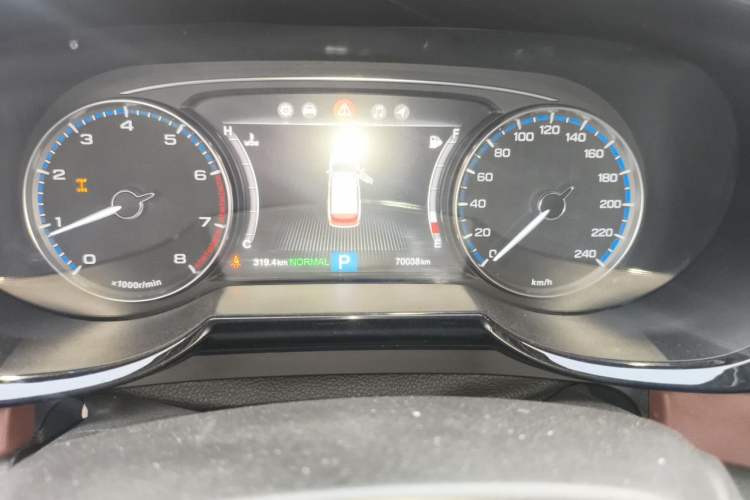 Used GAC Trumpchi GS8 2017 320T Four-Wheel Drive Luxury Smart Connectivity Version (7 Seats) Odometer Close Up