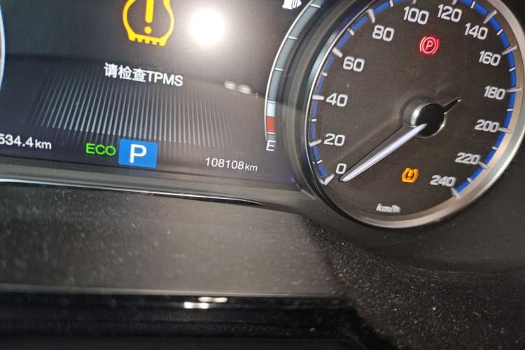 Used GAC Trumpchi GS8 2017 320T Two-Wheel Drive Luxury Smart Connectivity Version (7 Seats) Odometer Close Up