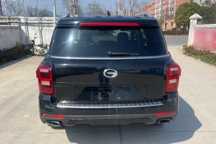 Used GAC Trumpchi GS8 2017 320T Two-Wheel Drive Luxury Smart Connectivity Version (7 Seats) Rear