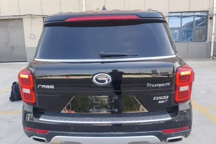 Used GAC Trumpchi GS8 2017 320T Two-Wheel Drive Luxury Smart Connectivity Version (7 Seats) Rear