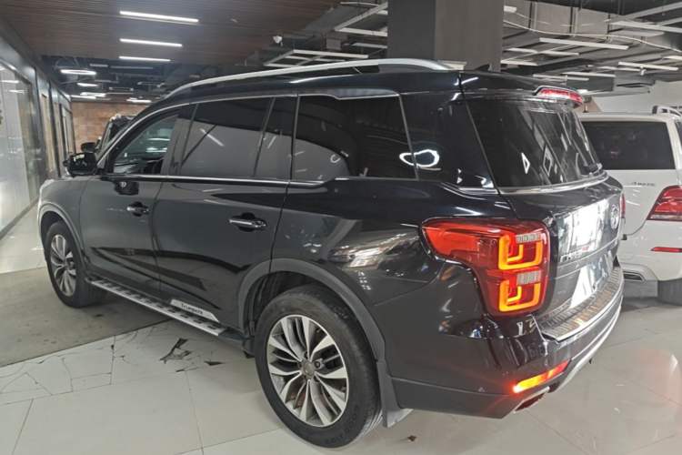 Used GAC Trumpchi GS8 2017 320T Two-Wheel Drive Luxury Smart Connectivity Version (7 Seats) Rear Left 45 Deg