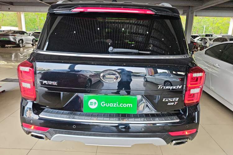 Used GAC Trumpchi GS8 2017 320T Two-Wheel Drive Luxury Smart Connectivity Version (7 Seats) Rear