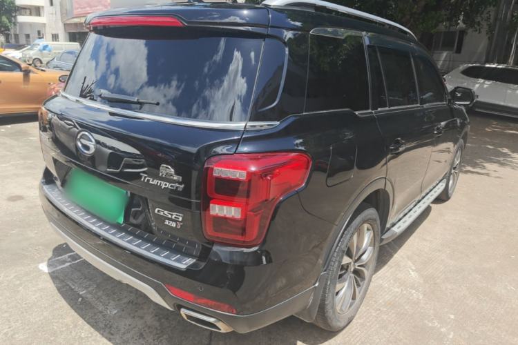 Used GAC Trumpchi GS8 2017 320T Two-Wheel Drive Luxury Smart Connectivity Version (7 Seats) Rear Right 45 Deg
