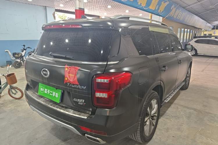 Used GAC Trumpchi GS8 2017 320T Four-Wheel Drive Luxury Smart Connectivity Version (7 Seats) Rear Right 45 Deg