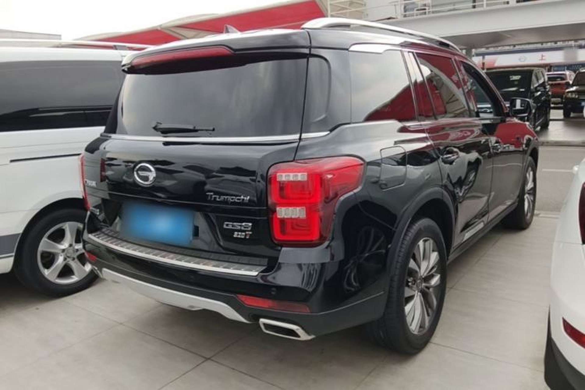 Used GAC Trumpchi GS8 2017 320T Four-Wheel Drive Luxury Smart Connectivity Version (7 Seats) Rear Right 45 Deg