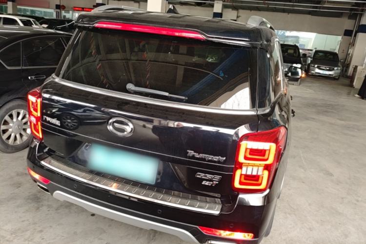 Used GAC Trumpchi GS8 2017 320T Two-Wheel Drive Luxury Smart Connectivity Version (7 Seats) Rear Right 45 Deg