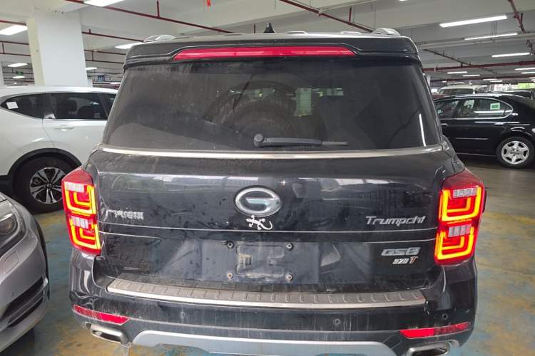 Used GAC Trumpchi GS8 2017 320T Two-Wheel Drive Luxury Smart Connectivity Version (7 Seats) Rear
