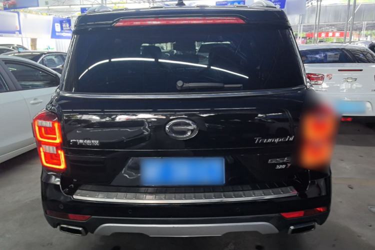 Used GAC Trumpchi GS8 2017 320T Two-Wheel Drive Luxury Smart Connectivity Version (7 Seats) Rear